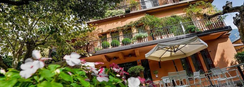 Hotel Don Abbondio Lecco Exterior photo
