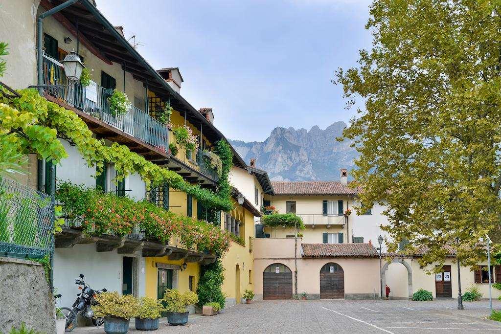 Hotel Don Abbondio Lecco Exterior photo